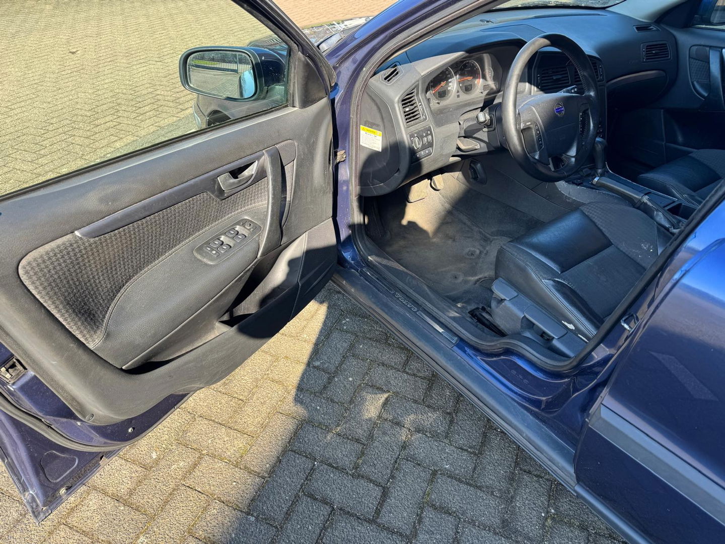 Volvo V70 2.4 Comfort Line | Handel / Export | Loopt niet op LPG |