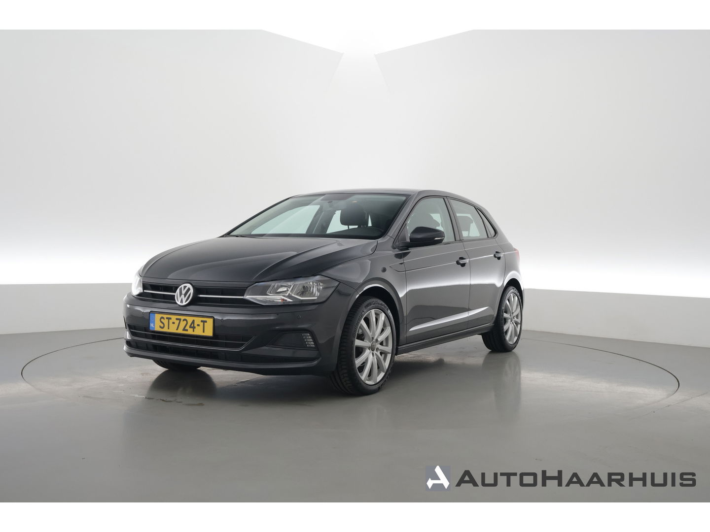 Volkswagen Polo 1.0 TSI Comfortline | Navi by Apple CarPlay | Keyless | Camera | Airco | 17'' | Trekhaak | PDC