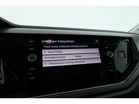 Volkswagen Polo 1.0 TSI Comfortline | Navi by Apple CarPlay | Keyless | Camera | Airco | 17'' | Trekhaak | PDC