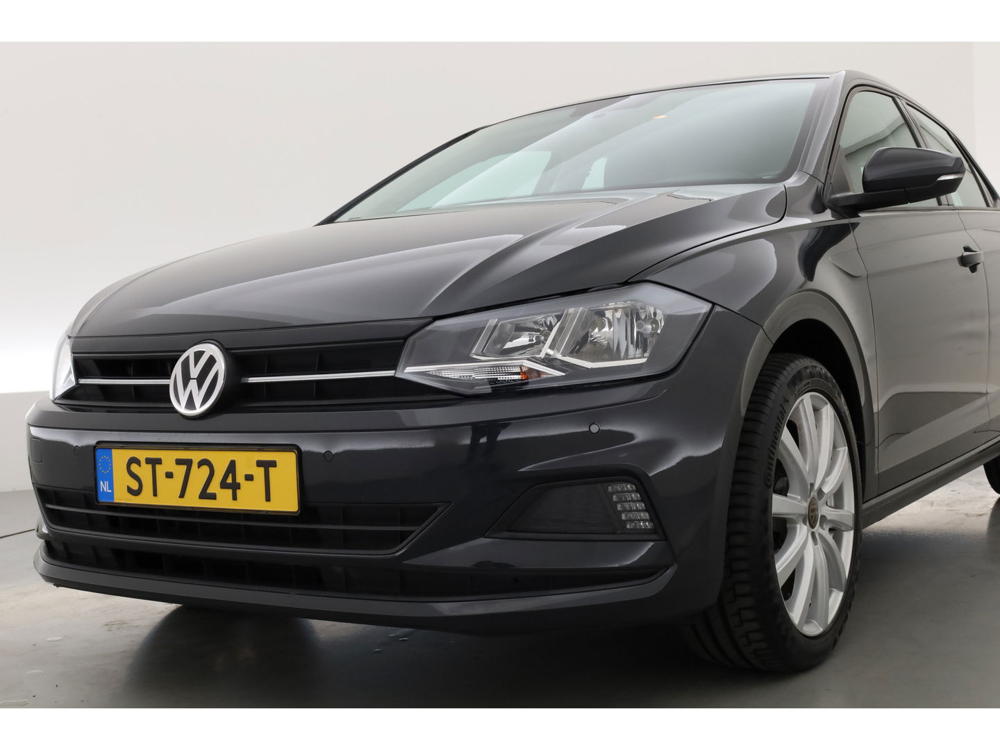 Volkswagen Polo 1.0 TSI Comfortline | Navi by Apple CarPlay | Keyless | Camera | Airco | 17'' | Trekhaak | PDC