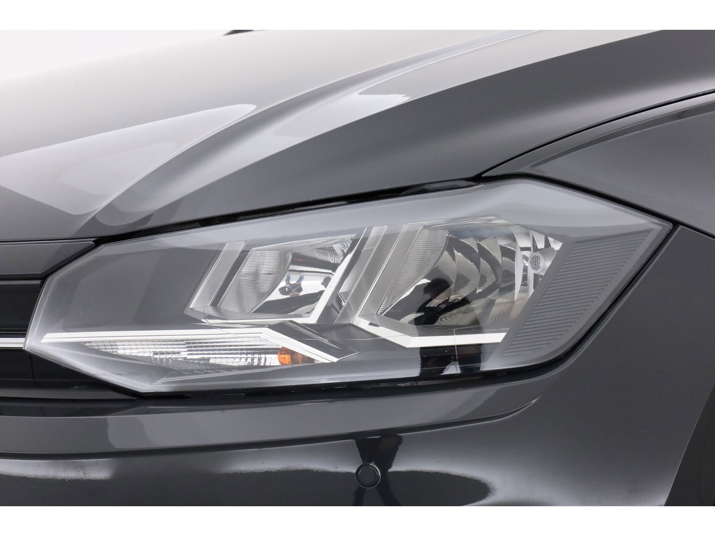 Volkswagen Polo 1.0 TSI Comfortline | Navi by Apple CarPlay | Keyless | Camera | Airco | 17'' | Trekhaak | PDC