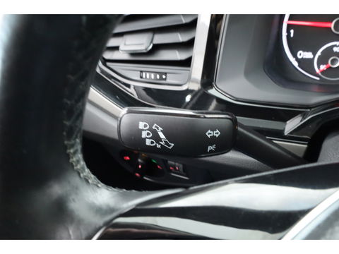 Volkswagen Polo 1.0 TSI Comfortline | Navi by Apple CarPlay | Keyless | Camera | Airco | 17'' | Trekhaak | PDC