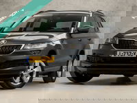 Škoda Karoq - 1.5 TSI ACT Sportline 150Pk Automaat (APPLE CARPLAY, KEYLESS ENTRY, STOELVERWARMING, SPORTSTOELEN, GETINT GLAS, WITTE STIKSELS, CLIMATE CONTROL, BLUETOOTH, NIEUWSTAAT)