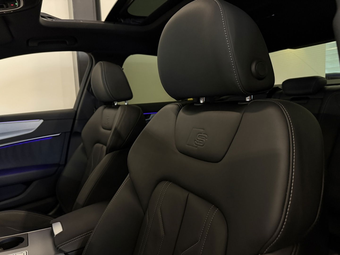 Audi A6 Sedan 55 TFSI e 367PK quattro S line / 2024 / B&O / laser / 360°