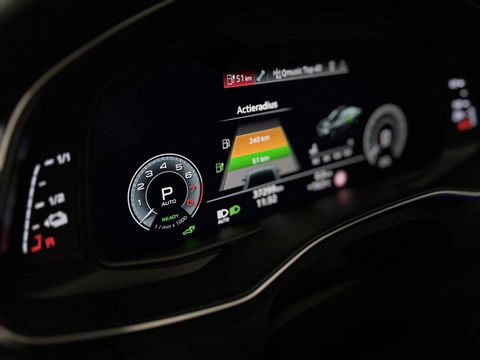 Audi A6 Sedan 55 TFSI e 367PK quattro S line / 2024 / B&O / laser / 360°