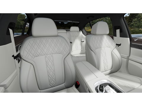 BMW 7 Serie 740i 327PK High Ex. / 360° / Massage / M Individual / Laser