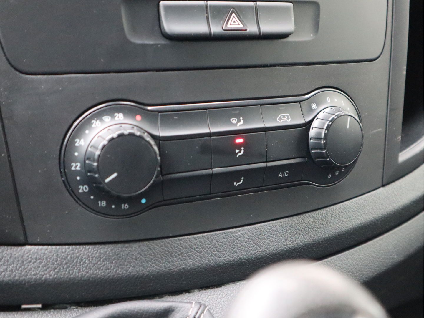 Mercedes-Benz Vito 111 CDI Euro 6 - Camera - 3 Zits - Camera