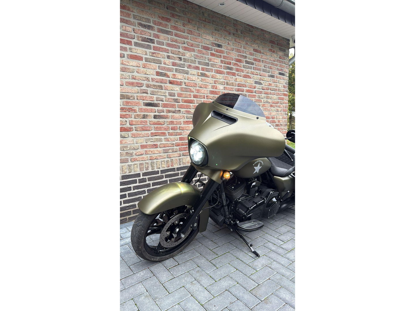 Harley Davidson 103 FLHX Street Glide CVO Blackout  Streetglide