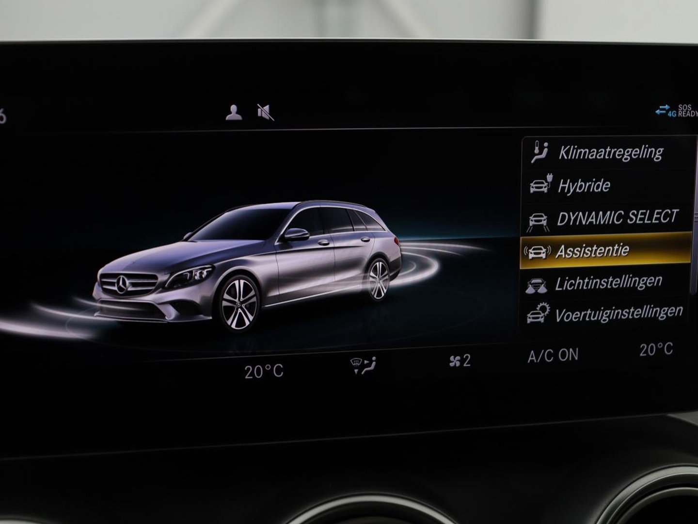 Mercedes-Benz C-Klasse 300e Business Solution Luxury | SOH 95% | Leder | Stoelverwarming | Camera | Digital Cockpit | Park Assist | Navigatie | Full LED | Cruise control | Bluetooth | Climate control | PHEV | Plug In