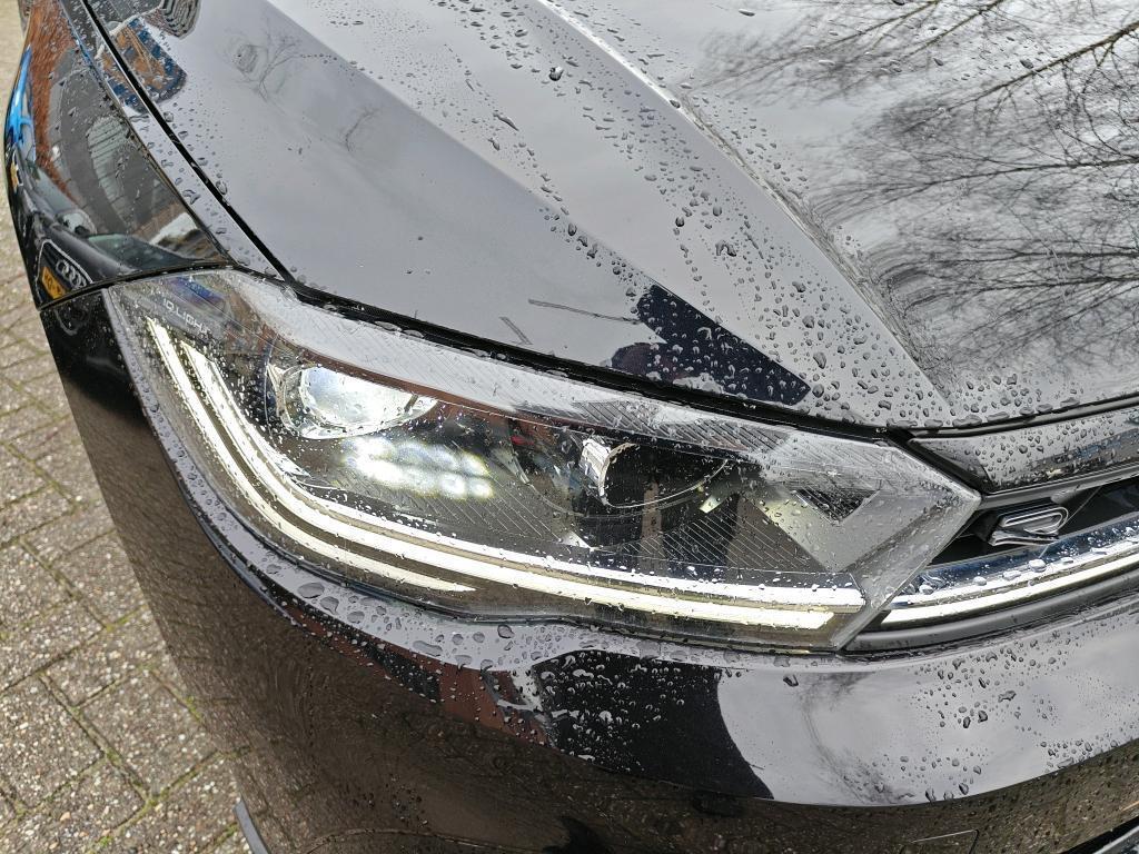 Volkswagen Polo 1.0 TSI R-Line Pano Virtual DSG Carplay NAP