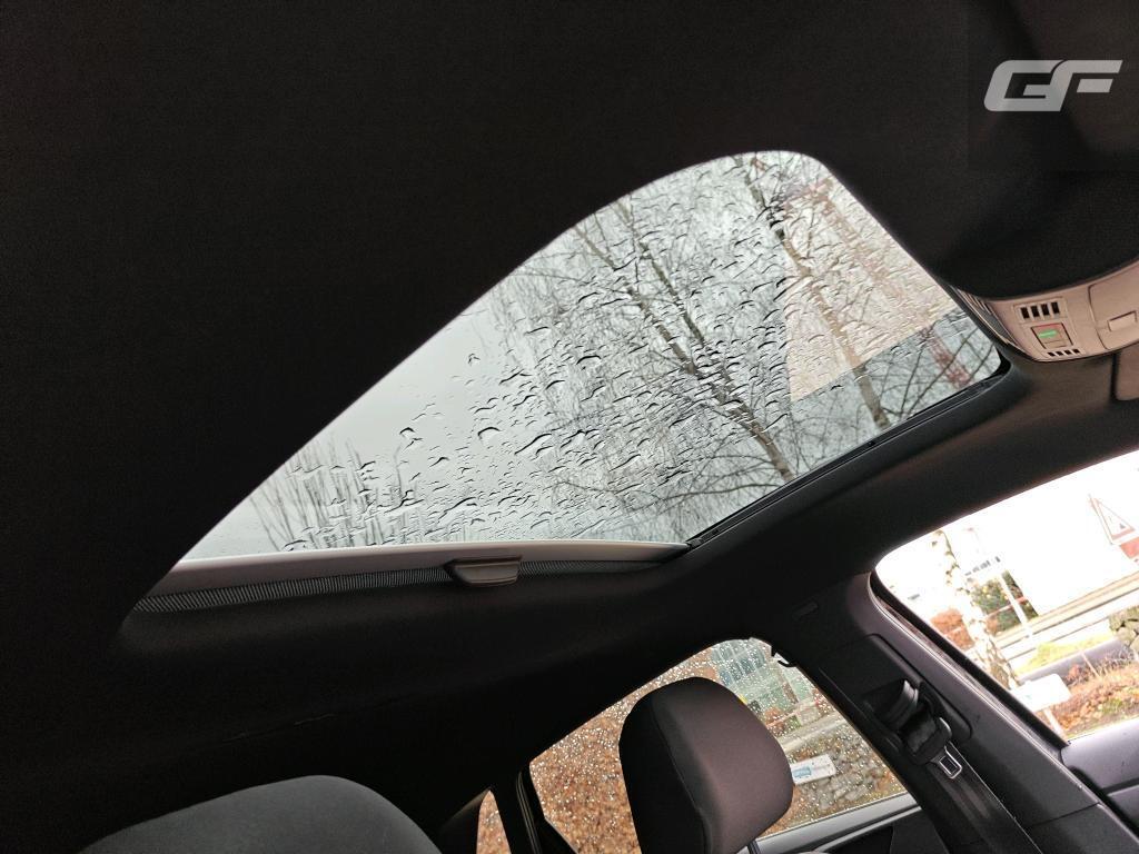 Volkswagen Polo 1.0 TSI R-Line Pano Virtual DSG Carplay NAP