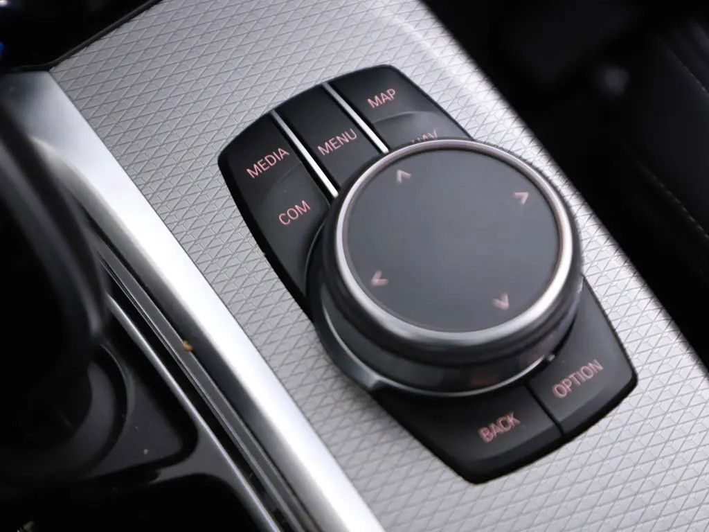 BMW X3 xDrive20i M-Sport Pano H/K 360° Leer Trekh. ACC NAP