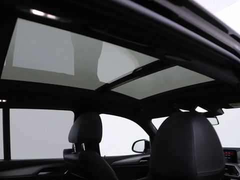 BMW X3 xDrive20i M-Sport Pano H/K 360° Leer Trekh. ACC NAP
