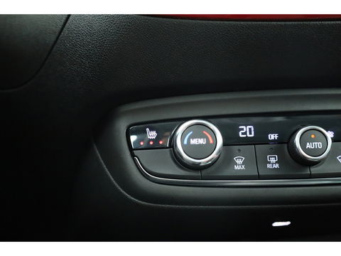 Opel Crossland 1.2 Turbo Level 4 | Winter Pack | Parkeer Pack | CarPlay | LED | 17” | All seasons | Cruise Ctrl