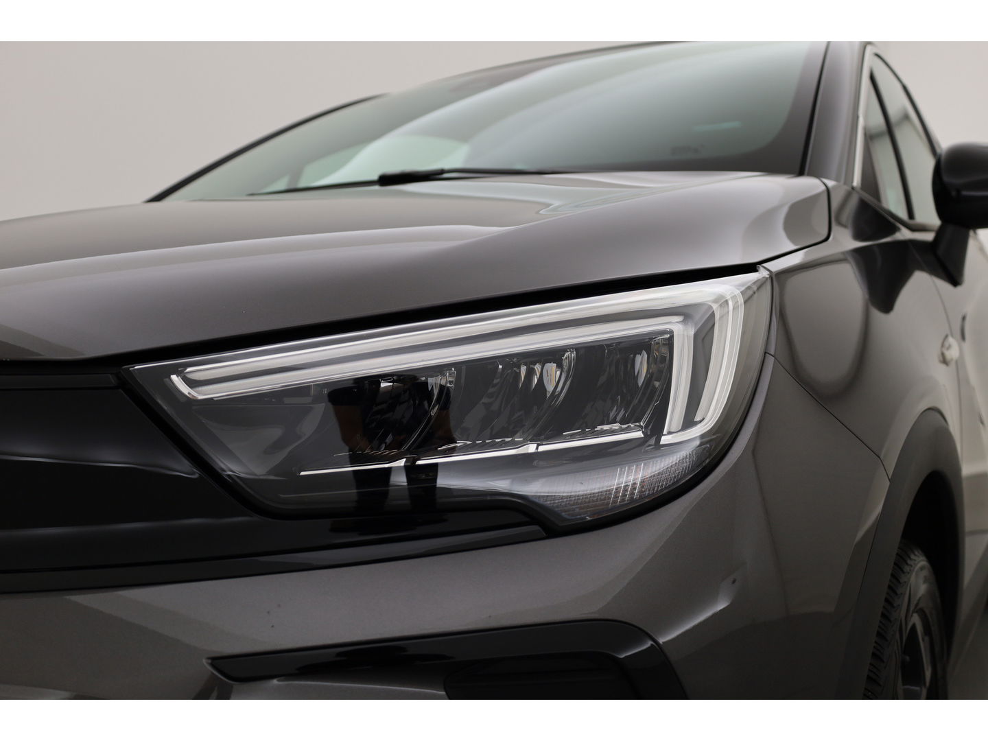 Opel Crossland 1.2 Turbo Level 4 | Winter Pack | Parkeer Pack | CarPlay | LED | 17” | All seasons | Cruise Ctrl