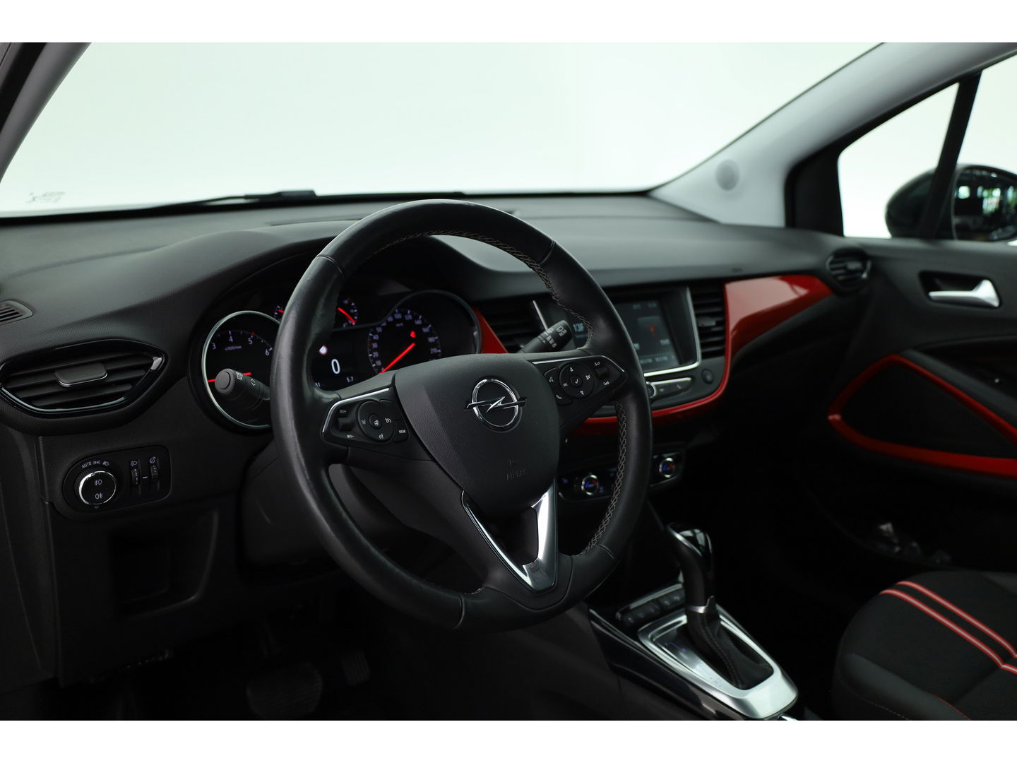 Opel Crossland 1.2 Turbo Level 4 | Winter Pack | Parkeer Pack | CarPlay | LED | 17” | All seasons | Cruise Ctrl