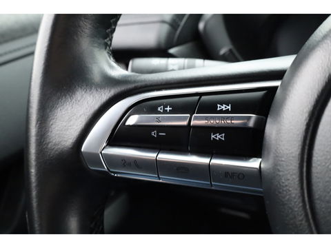 Mazda MX-30 e-SkyActiv 145 36 kWh | Navi | Adapt. Cruise | Camera | PDC | Apple CarPlay | Dodehoekdet. | Afn. Trekhaak