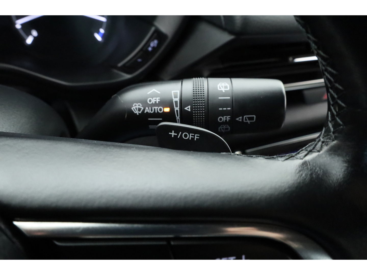 Mazda MX-30 e-SkyActiv 145 36 kWh | Navi | Adapt. Cruise | Camera | PDC | Apple CarPlay | Dodehoekdet. | Afn. Trekhaak