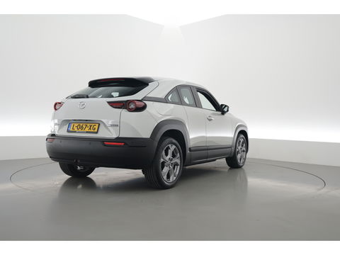 Mazda MX-30 e-SkyActiv 145 36 kWh | Navi | Adapt. Cruise | Camera | PDC | Apple CarPlay | Dodehoekdet. | Afn. Trekhaak