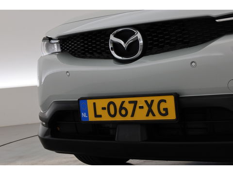 Mazda MX-30 e-SkyActiv 145 36 kWh | Navi | Adapt. Cruise | Camera | PDC | Apple CarPlay | Dodehoekdet. | Afn. Trekhaak
