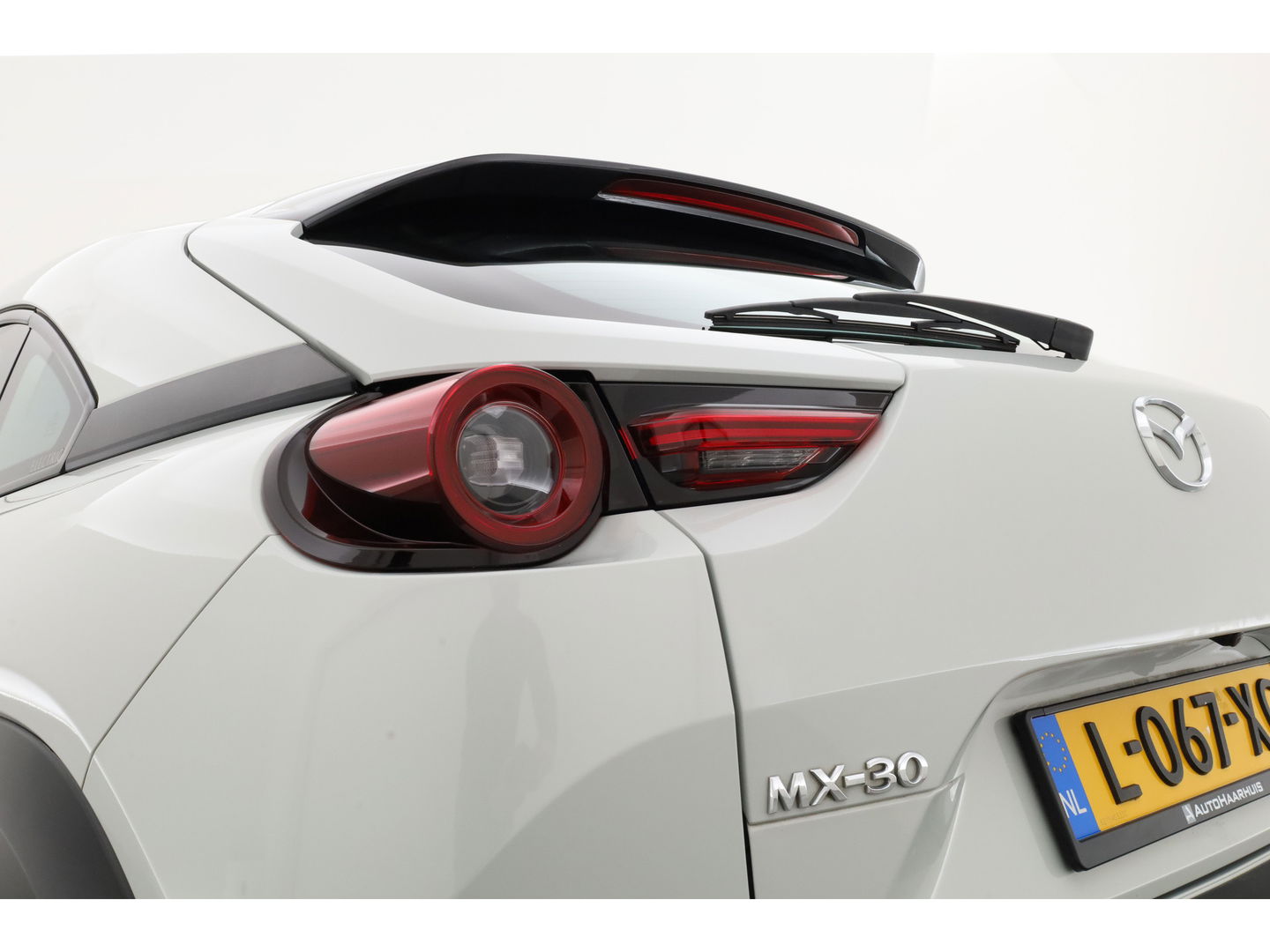 Mazda MX-30 e-SkyActiv 145 36 kWh | Navi | Adapt. Cruise | Camera | PDC | Apple CarPlay | Dodehoekdet. | Afn. Trekhaak