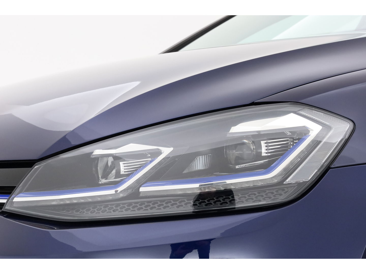 Volkswagen e-Golf | Navi | Apple CarPlay | Adapt. Cruise | PDC | Clima | 18'' | Verwarmde voorruit |