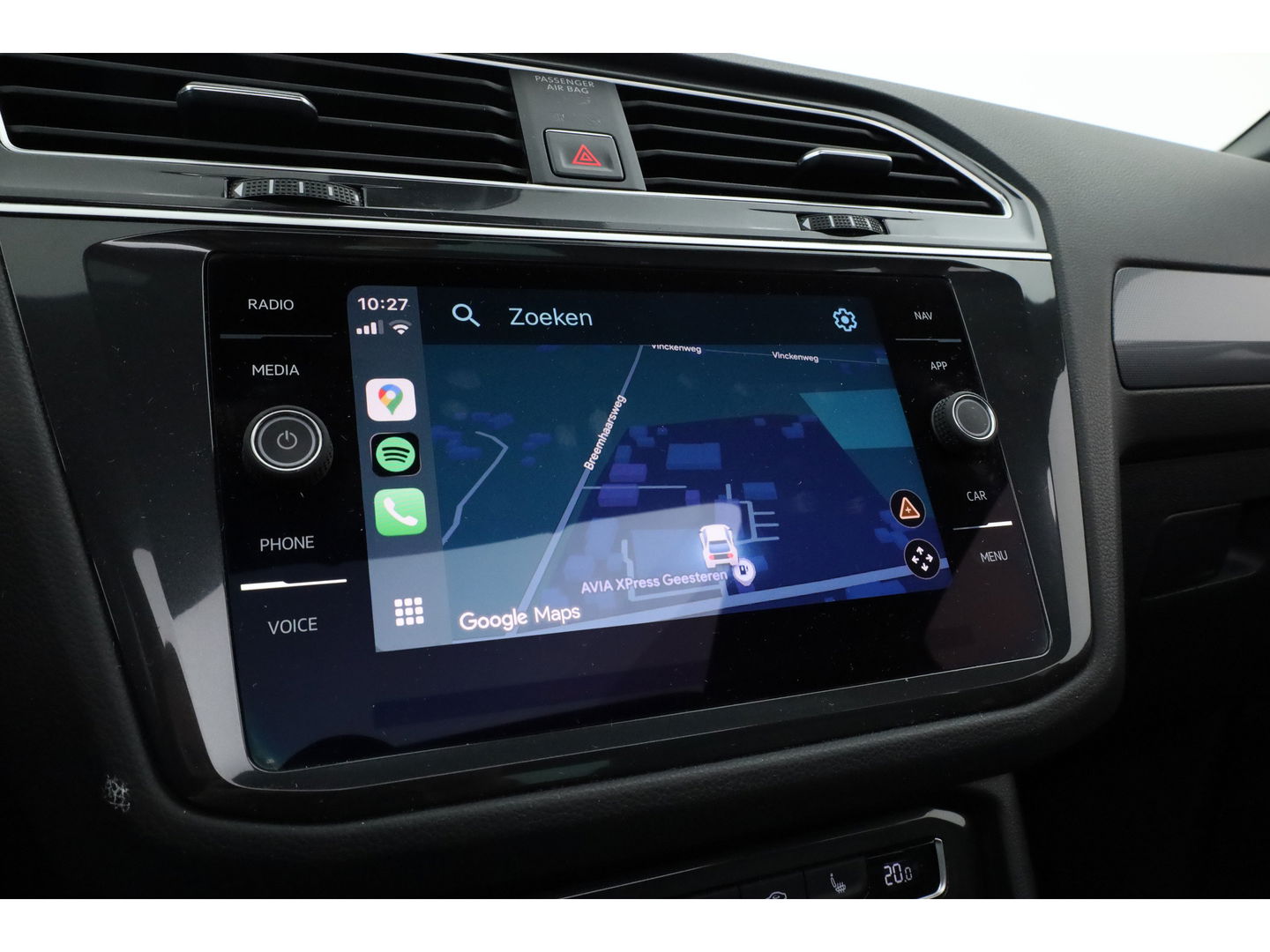 Volkswagen Tiguan 2.0 TSI 4Motion R-Line DSG 220pk! | Pano | 360cam | Elek. Trekhaak | Adapt. Cruise | Stoelverw. | 20'' | Digi. Dashboard