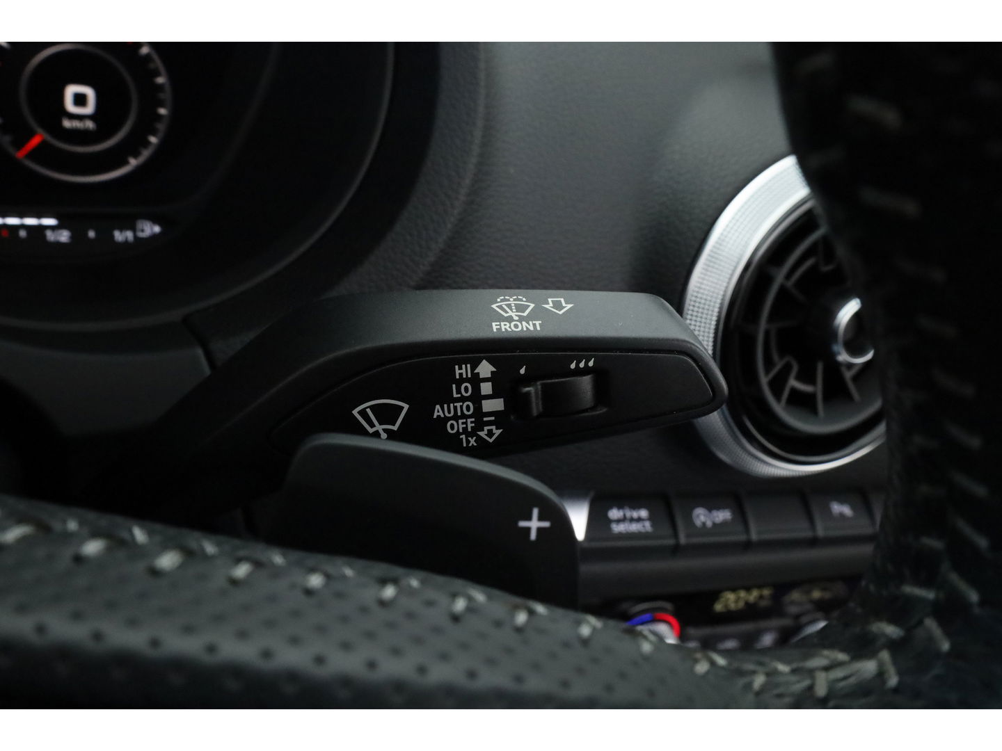 Audi A3 Cabriolet 1.5 TFSI CoD Design S-Line | Digi. Dashboard | B&O audio | Apple CarPlay | Stoelverw. | Adapt. Cruise | Camera | Keyless