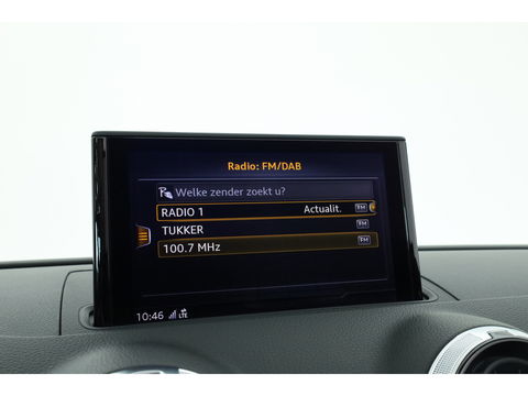 Audi A3 Cabriolet 1.5 TFSI CoD Design S-Line | Digi. Dashboard | B&O audio | Apple CarPlay | Stoelverw. | Adapt. Cruise | Camera | Keyless