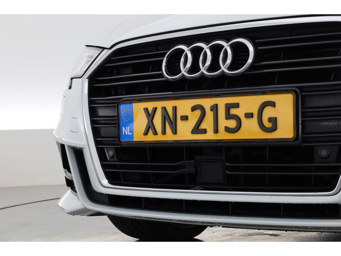 Audi A3 Cabriolet 1.5 TFSI CoD Design S-Line | Digi. Dashboard | B&O audio | Apple CarPlay | Stoelverw. | Adapt. Cruise | Camera | Keyless