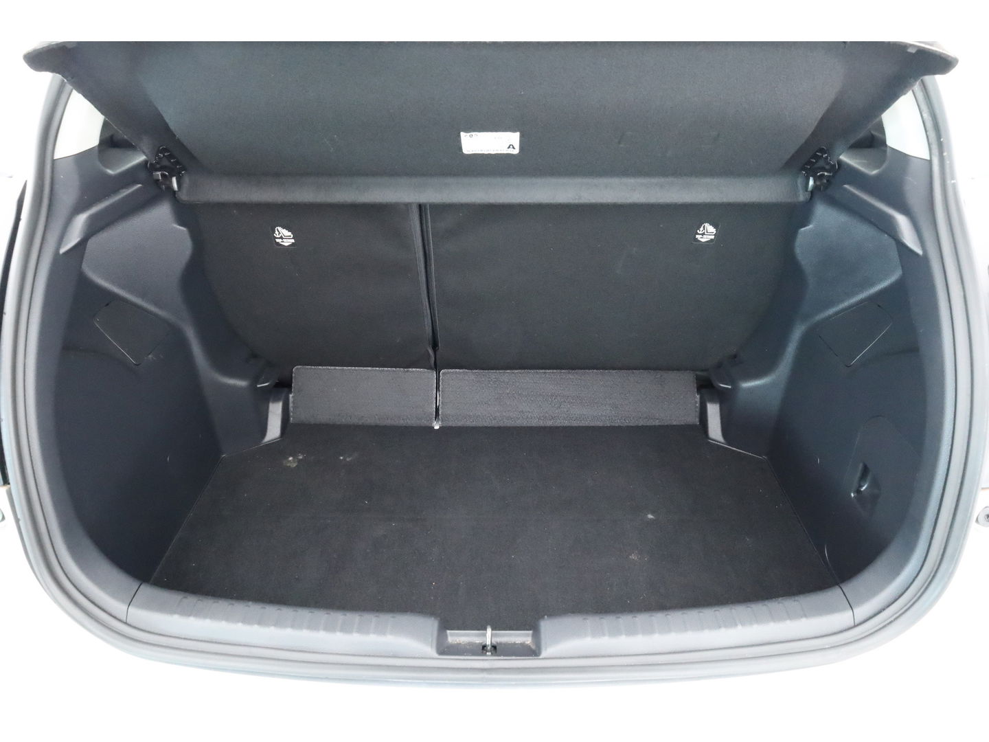 Toyota Yaris 1.5 VVT-i Dynamic | Navi by Apple CarPlay | Camera | Keyless | Adapt. Cruise | Airco | LED |