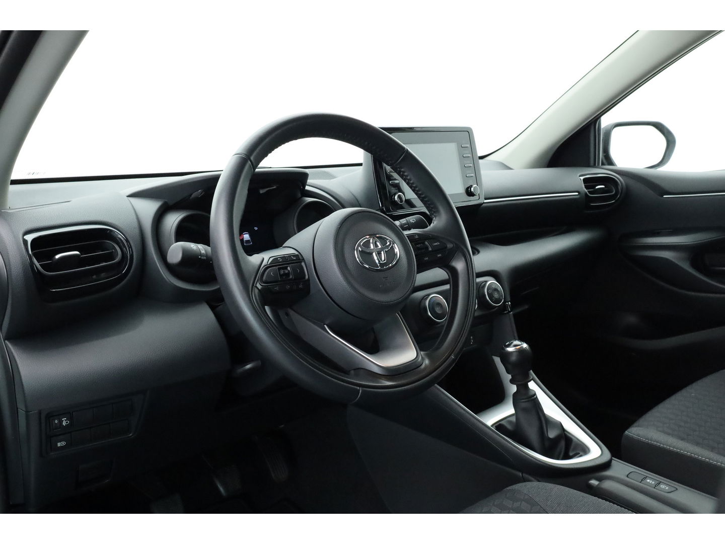 Toyota Yaris 1.5 VVT-i Dynamic | Navi by Apple CarPlay | Camera | Keyless | Adapt. Cruise | Airco | LED |