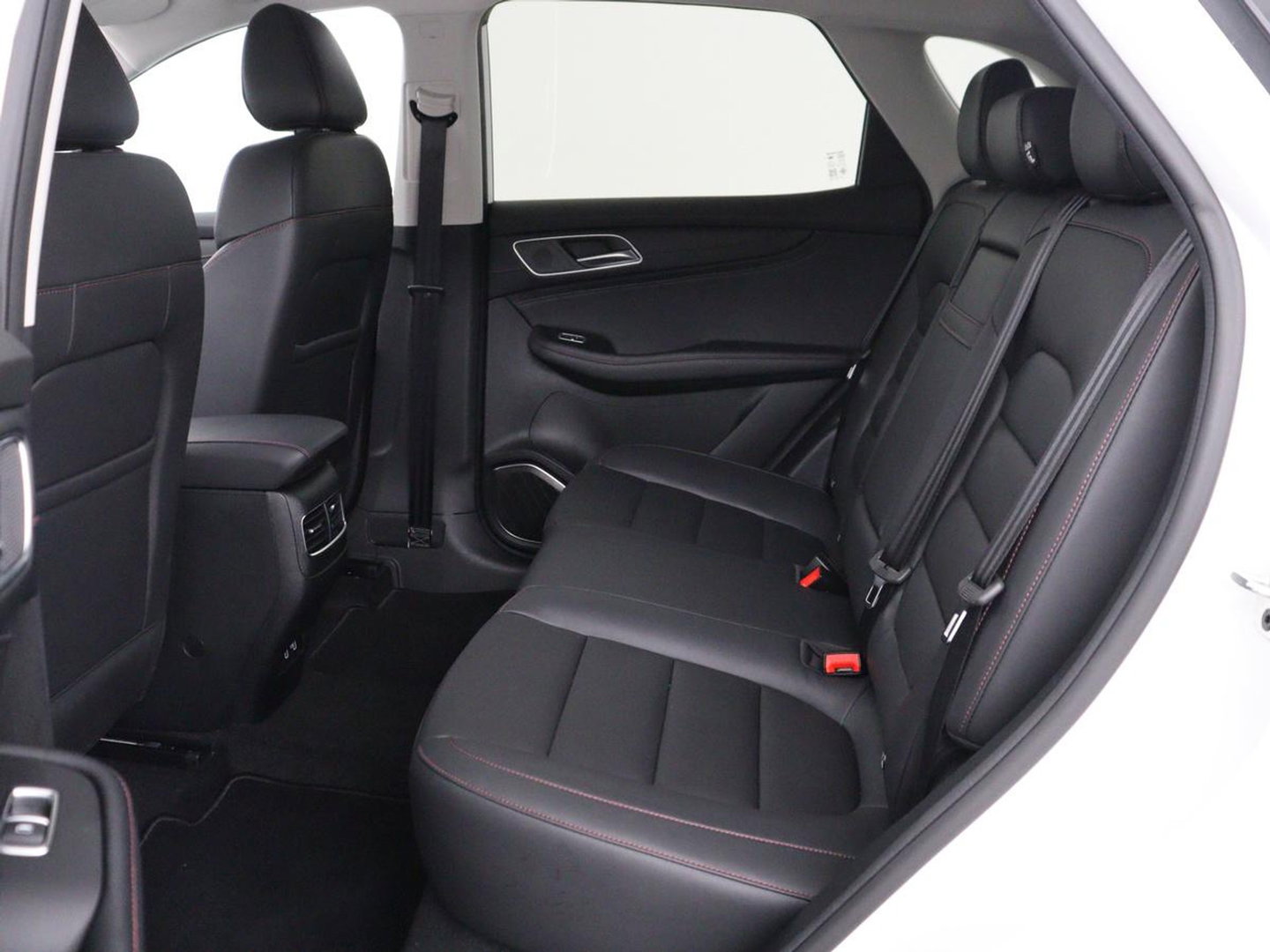 MG EHS 1.5 TGDI PHEV Comfort | SOH 96% | Origineel NL | Leder | Adaptive cruise | Stoelverwarming | Carplay | Camera | Digital Cockpit | Navigatie | Keyless | Plug In