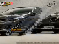 Renault Clio - 1.6 E-Tech Hybrid 140 Initiale Paris 140Pk Automaat (APPLE CARPLAY, GROOT NAVI, CAMERA, LEDER, BOSE AUDIO, GETINT GLAS, STOELVERWARMING, ZWART HEMEL, KEYLESS, NIEUWSTAAT)