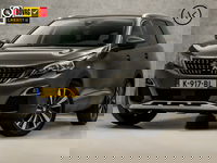 Peugeot 5008 - 1.2 PureTech Premium Sport 7 Persoons (APPLE CARPLAY, GROOT NAVI, MEMORY SEATS, STOELVERWARMING, LEDER, SPORTSTOELEN, GETINT GLAS, 360 CAMERA, ELEK ACHTERKLEP, NIEUWSTAAT)