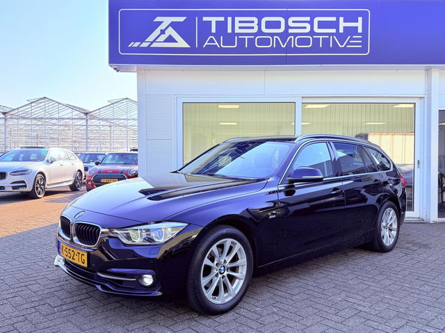 BMW 3 Serie - Touring 320i Edition Sport Line Shadow High Executive