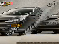 Volkswagen Golf - Variant 1.0 TSI Sportline Automaat (APPLE CARPLAY, GROOT NAVI, CLIMATE, STOELVERWARMING, SPORTSTOELEN, PARKEERSENSOREN, ADAPTIVE CRUISE, LM VELGEN, NIEUWSTAAT)