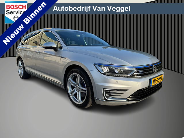 Volkswagen Passat - Variant 1.4 TSI GTE Highline pano, trekhaak, navi, cruise