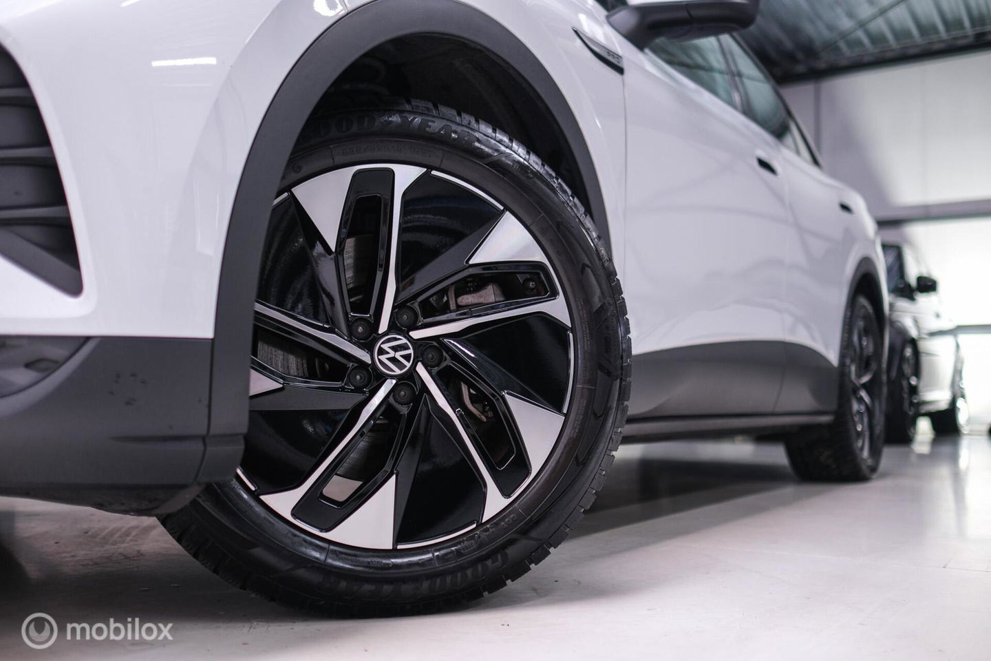 Volkswagen ID.4 Pro 77 kWh | 2023 | Trekhaak | NL auto NAP | Stoelverwarming | Alcantara | Ambiance |