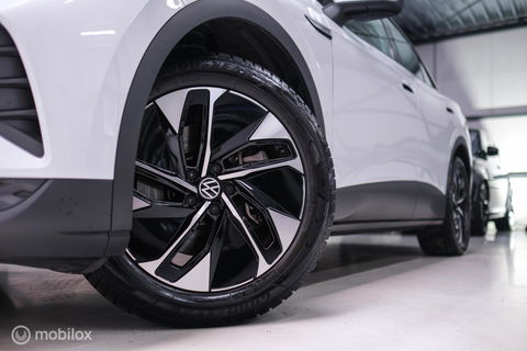 Volkswagen ID.4 Pro 77 kWh | 2023 | Trekhaak | NL auto NAP | Stoelverwarming | Alcantara | Ambiance |