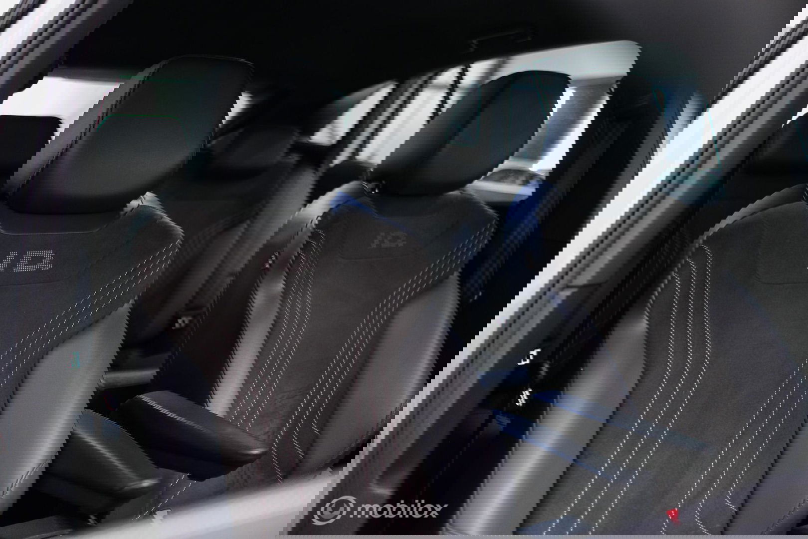 Volkswagen ID.4 Pro 77 kWh | 2023 | Trekhaak | NL auto NAP | Stoelverwarming | Alcantara | Ambiance |