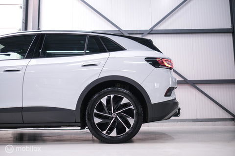 Volkswagen ID.4 Pro 77 kWh | 2023 | Trekhaak | NL auto NAP | Stoelverwarming | Alcantara | Ambiance |