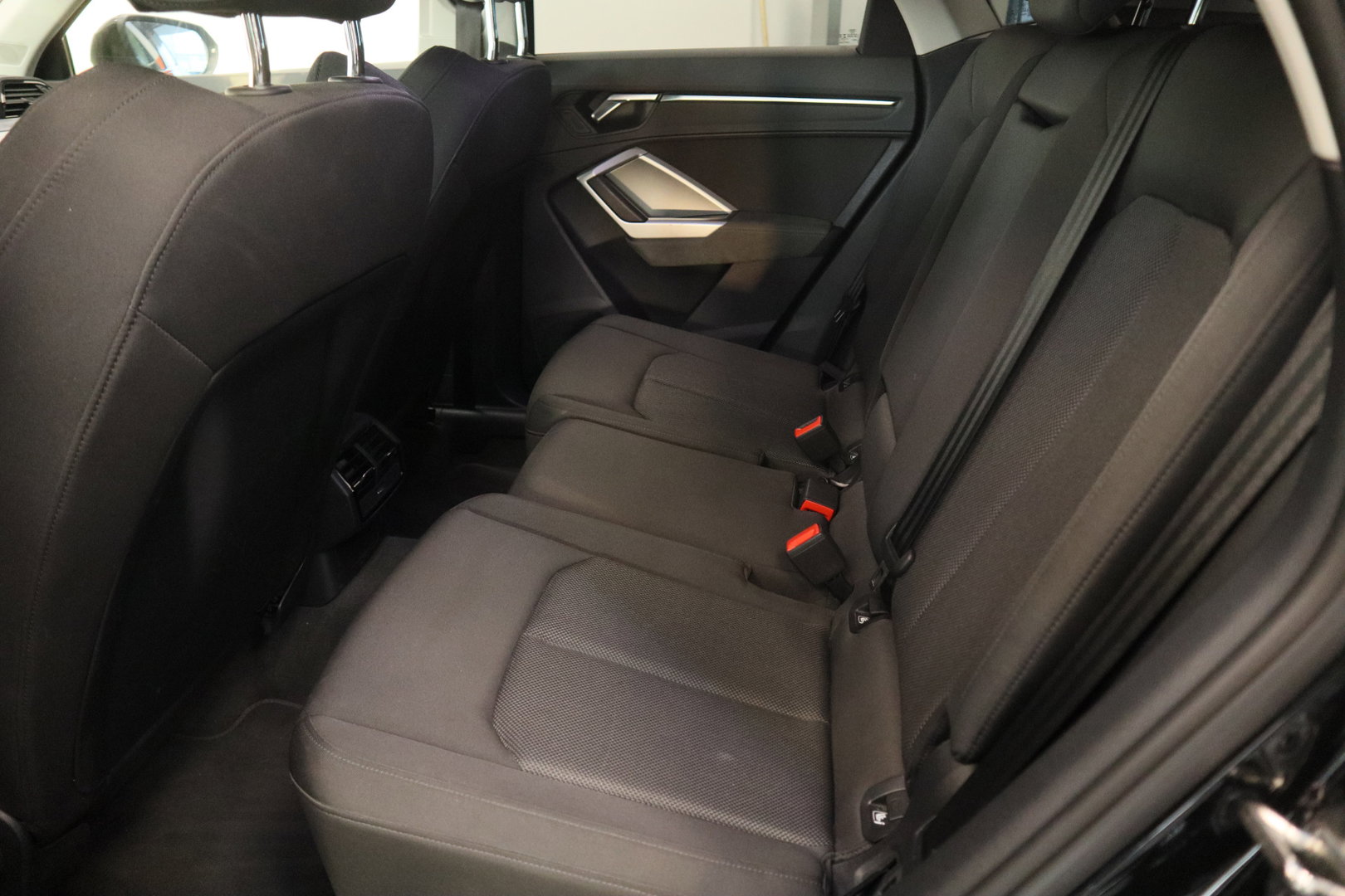 Audi Q3 Sportback 35 TFSI Pro Line business Camera 21'' ACC PDC LED 24 Maanden garantie* (Vraag naar de voorwaarden)