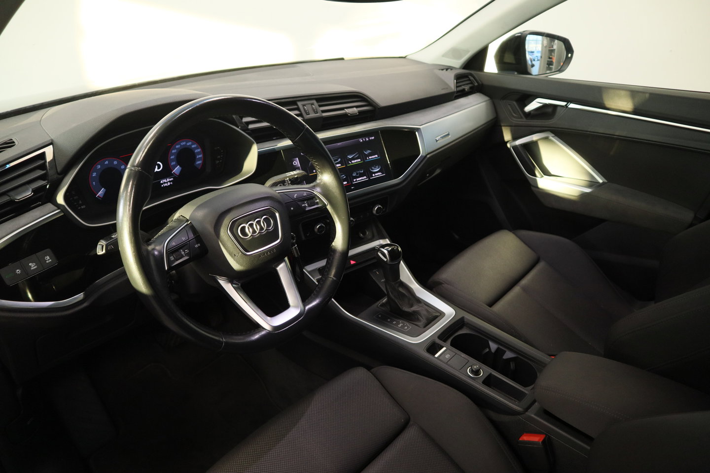 Audi Q3 Sportback 35 TFSI Pro Line business Camera 21'' ACC PDC LED 24 Maanden garantie* (Vraag naar de voorwaarden)
