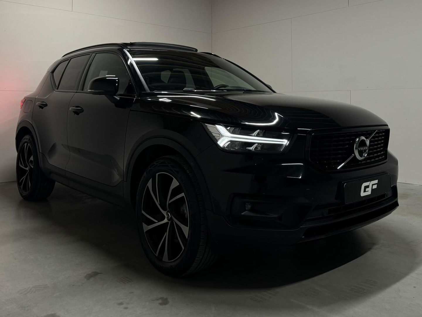 Volvo XC40 1.5 T5 Recharge R-Design Pano Leer Camera Cruise Carplay