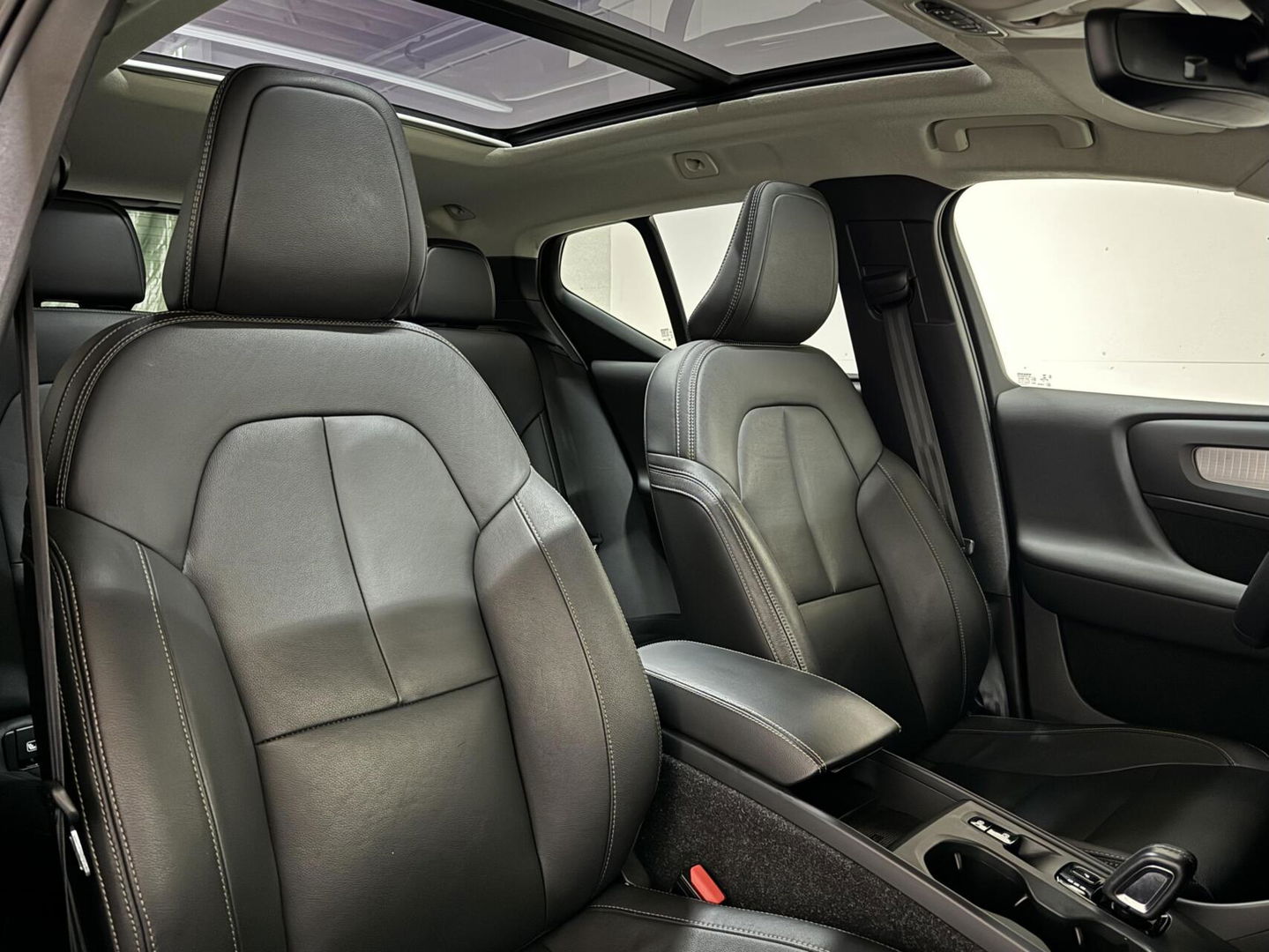 Volvo XC40 1.5 T5 Recharge R-Design Pano Leer Camera Cruise Carplay