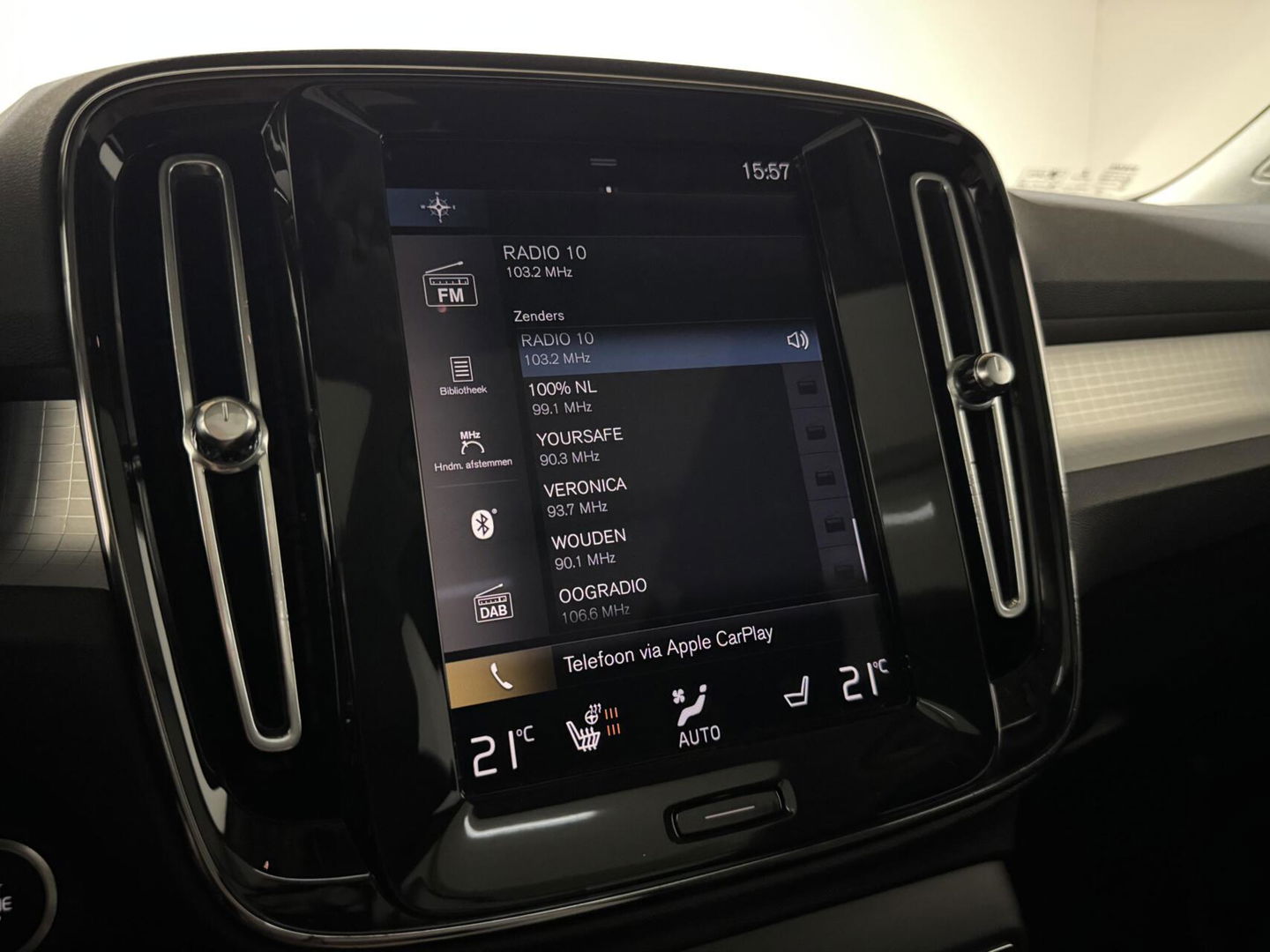 Volvo XC40 1.5 T5 Recharge R-Design Pano Leer Camera Cruise Carplay