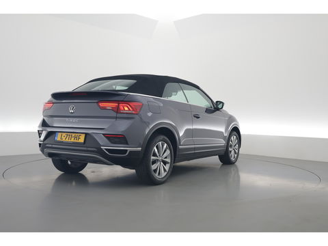 Volkswagen T-Roc Cabrio 1.5 TSI Style DSG | Apple CarPlay & Android Auto | Stoelverw | Adapt. Cruise | PDC V+A