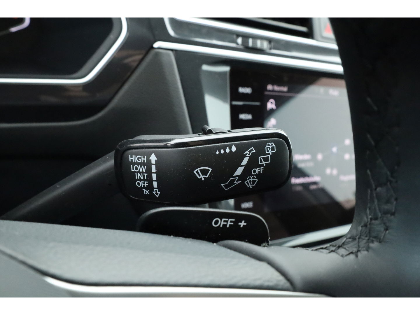 Volkswagen Tiguan Allspace 1.5 TSI DSG | Camera | Elek. Trekhaak | Stoel- Stuurverw. | Keyless | Adapt. Cruise | CarPlay |