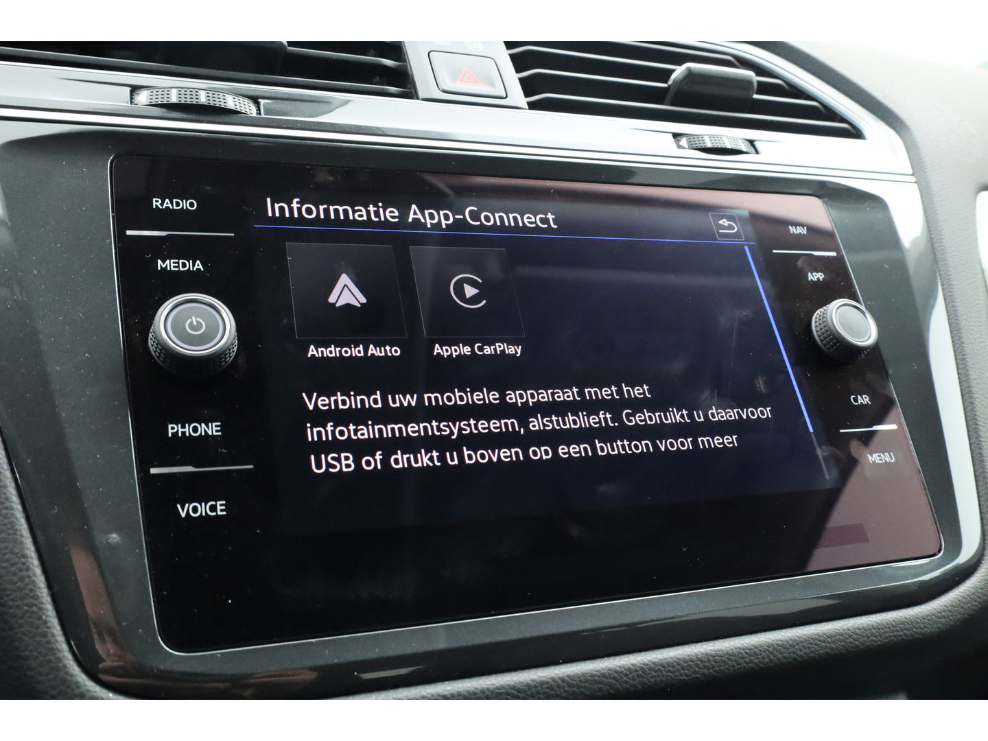 Volkswagen Tiguan Allspace 1.5 TSI DSG | Camera | Elek. Trekhaak | Stoel- Stuurverw. | Keyless | Adapt. Cruise | CarPlay |